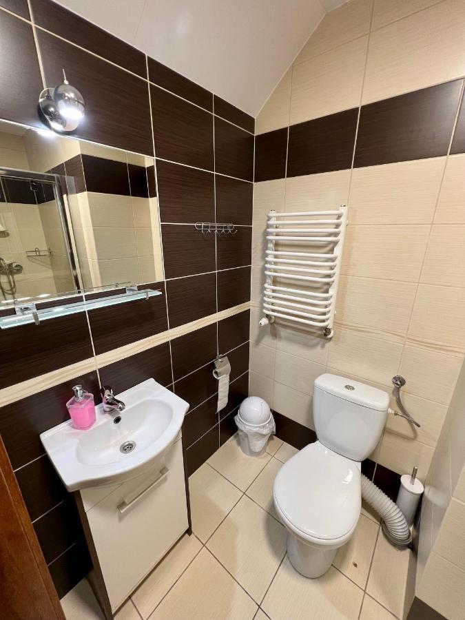 Apartamenty Ostrowiec - Pokoje Goscinne Centrum Ostrowiec Świetokrzyski Exterior foto