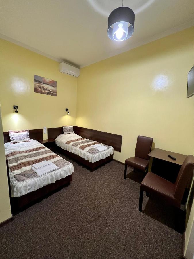 Apartamenty Ostrowiec - Pokoje Goscinne Centrum Ostrowiec Świetokrzyski Exterior foto