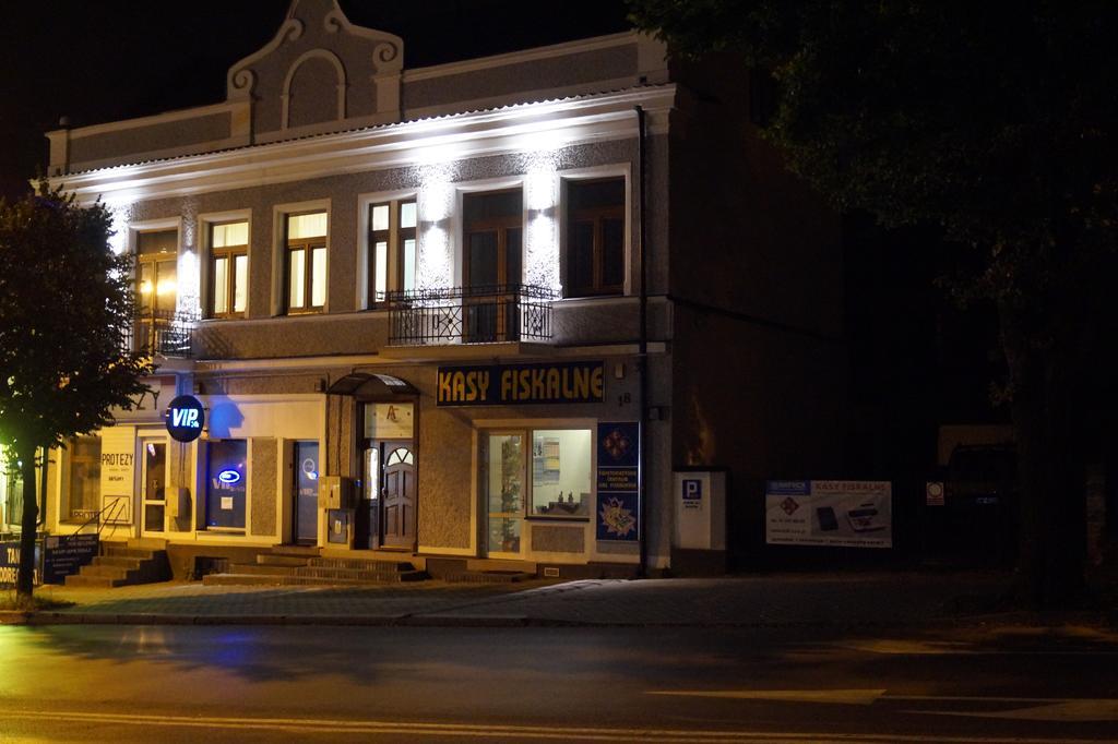 Apartamenty Ostrowiec - Pokoje Goscinne Centrum Ostrowiec Świetokrzyski Exterior foto
